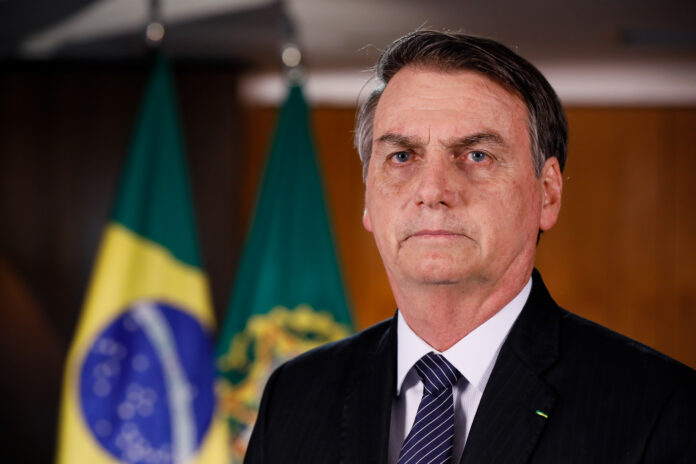 Defesa de Bolsonaro rebate acusações sobre venda de Joias Sauditas e critica atuação da PF
