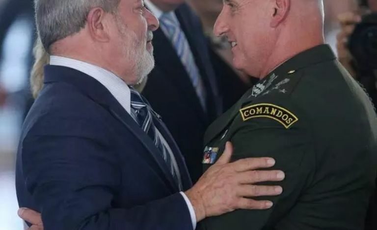 Lula e General Gonçalves Dias