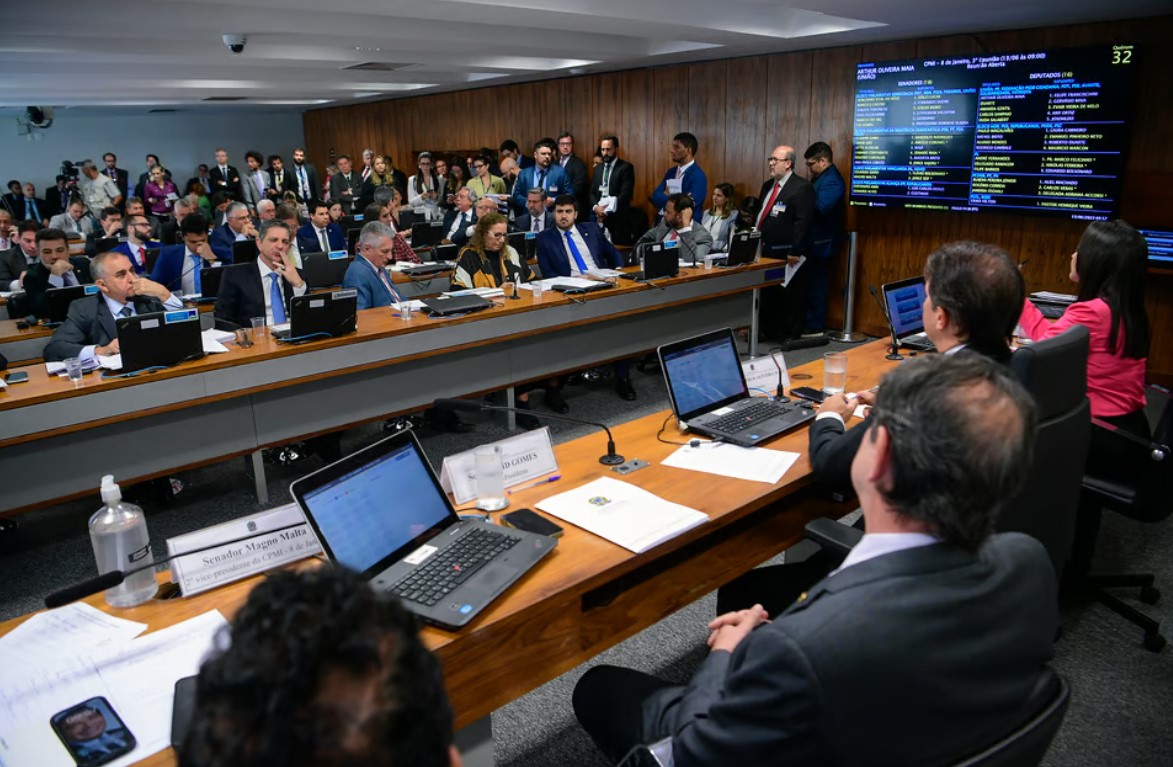 Senado aprova criação do novo seguro obrigatório de trânsito com impacto orçamentário de R$ 15 bilhões