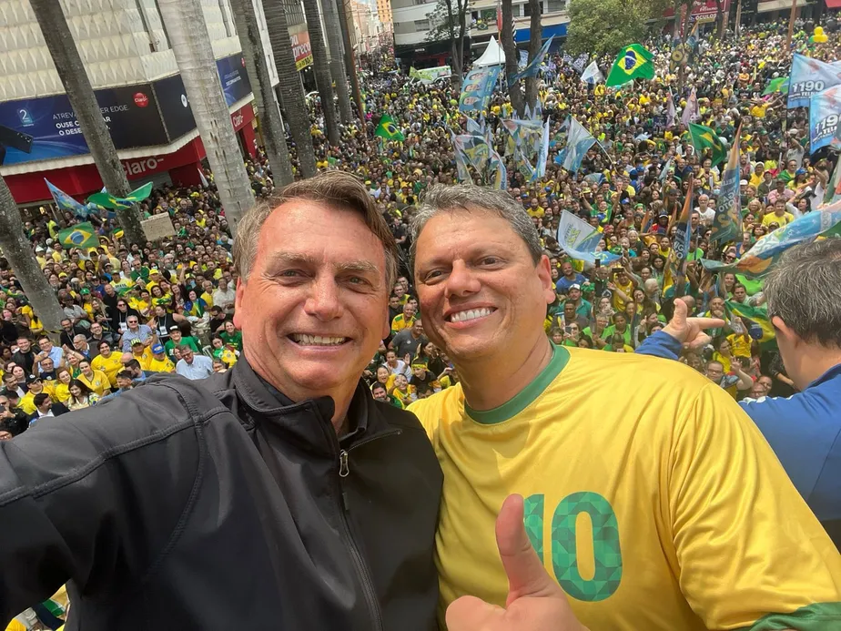 CASAMENTO: Tarcísio diz “sim” a Bolsonaro e irá filiar-se ao PL de Valdemar