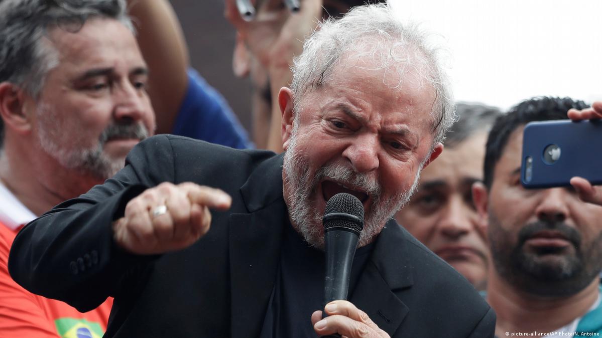 Governo Lula está abalado com baixíssima popularidade e teme próximas pesquisas