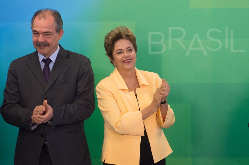 “Brasil sente muita saudade de Dilma”, diz Mercadante em evento do G20 no RJ