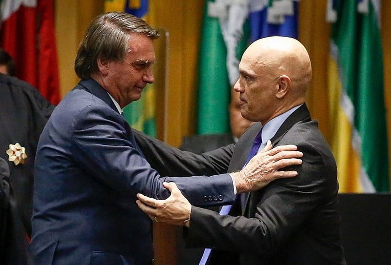 URGENTE: STF recua sobre decisão de Moraes contra Bolsonaro e Ramagem